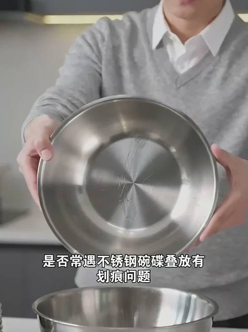 不锈钢碗碟叠放划痕?隔层软垫铺垫,缓冲防护减少磨损
